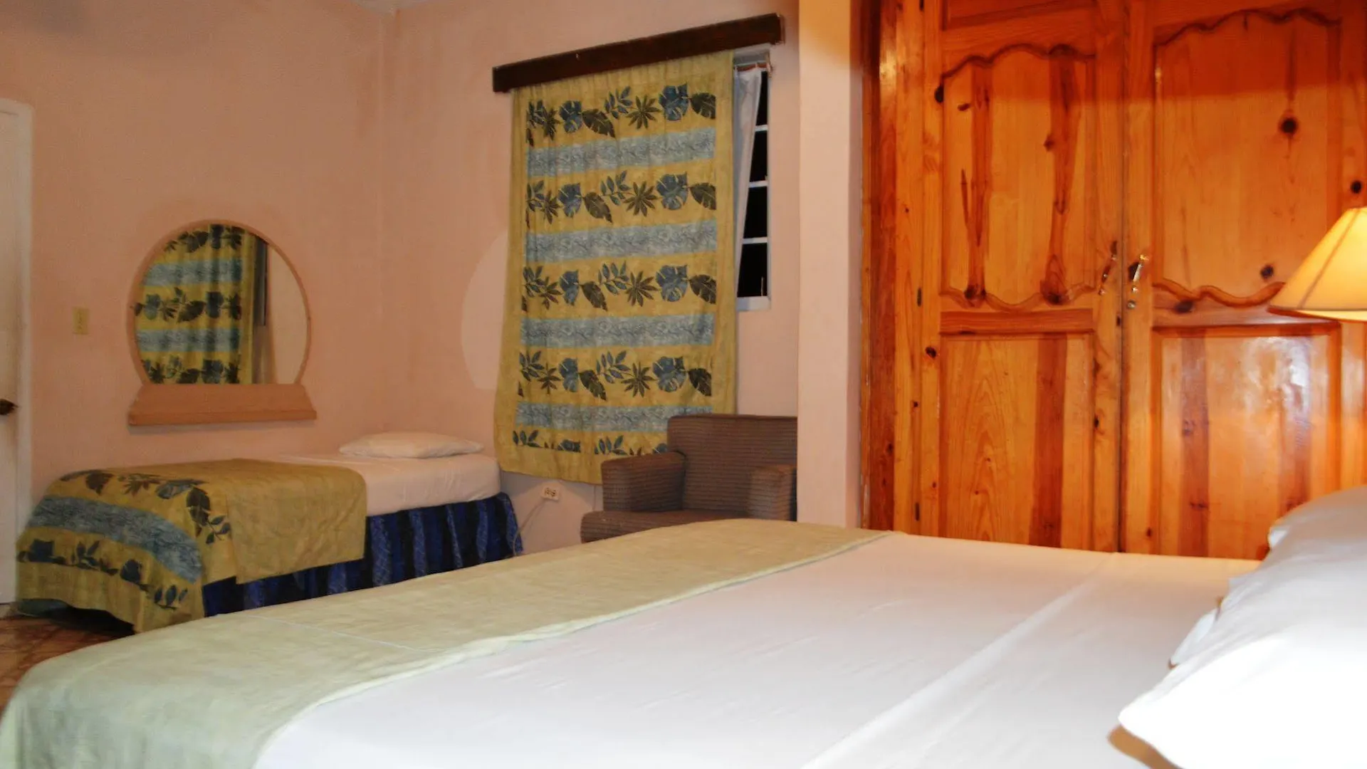 Beau Rivage Hotel Cap-Haitien